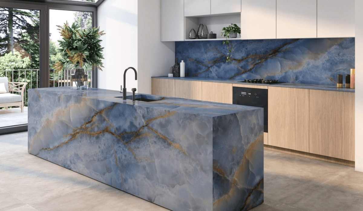 مطابخ مع باكسبلاش فاخر