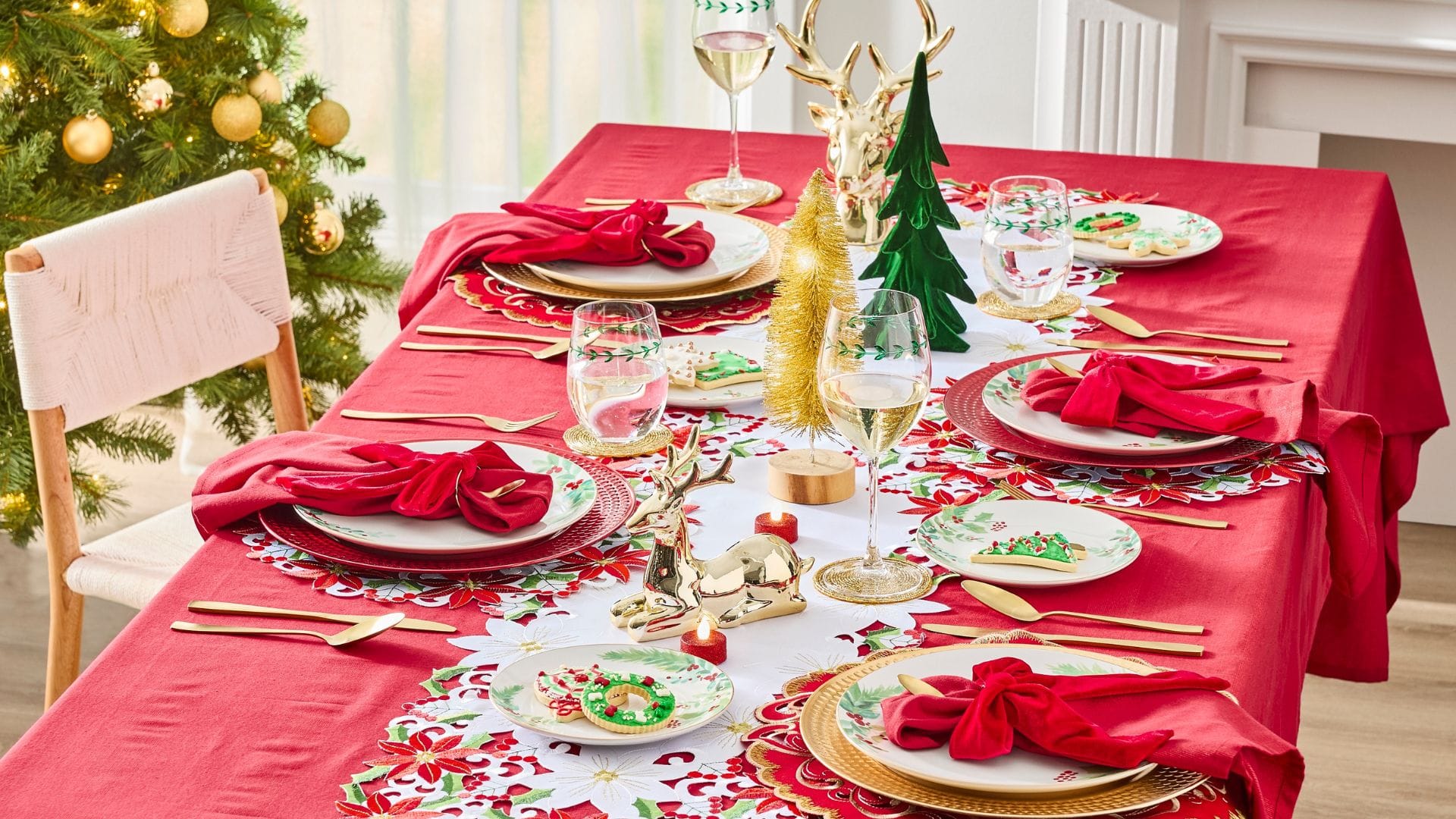 أدوات تقديم تجعل أطباق العيد أكثر حضوراً وأناقة