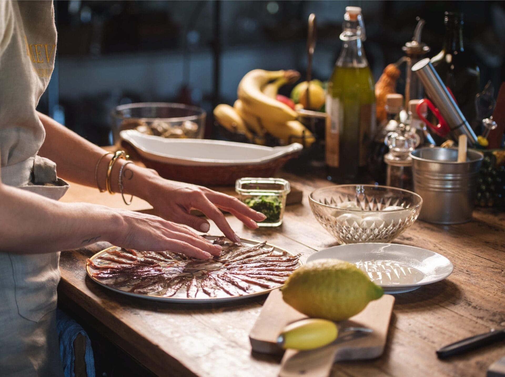 مذاقات العالم الفاخرة: كيف تصنع وجبة استثنائية في المنزل