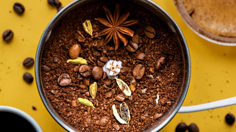 هل يمكن أن تفسد المطاحن الكهربائية جودة البهارات الفاخرة؟