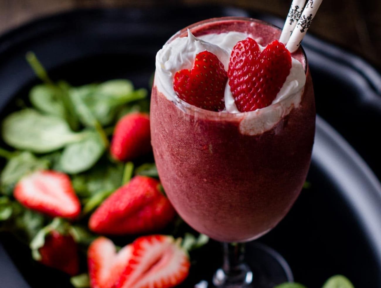 حضّري سموثي الحب الأحمر في البيت بمكونات بسيطة