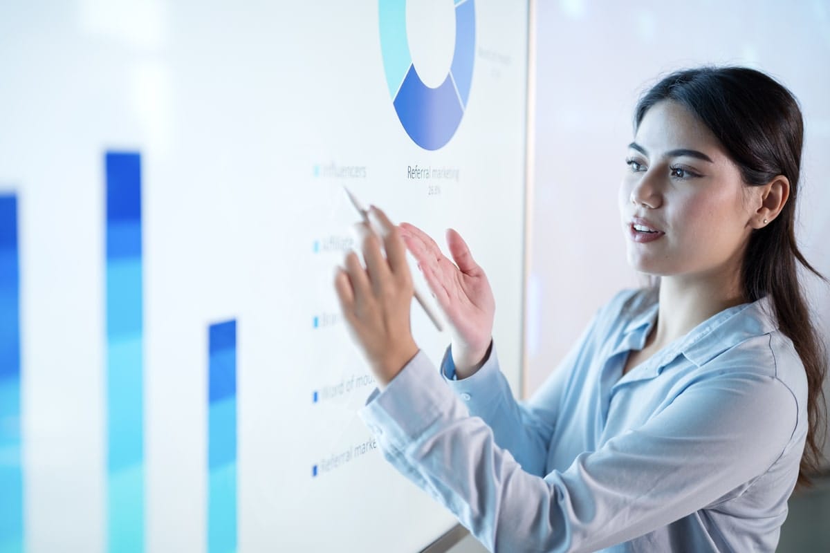 كيف يمكن للفنادق استخدام بيانات الضيوف لتخصيص تجربتهم؟