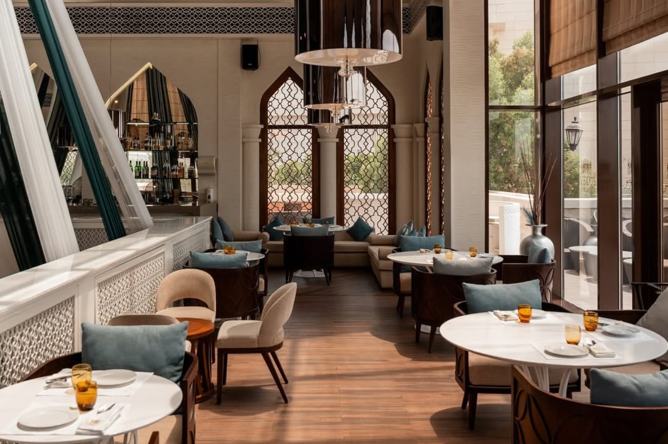 تجربة فاخرة بانتظارك داخل أفضل المطاعم اللبنانية في أبوظبي