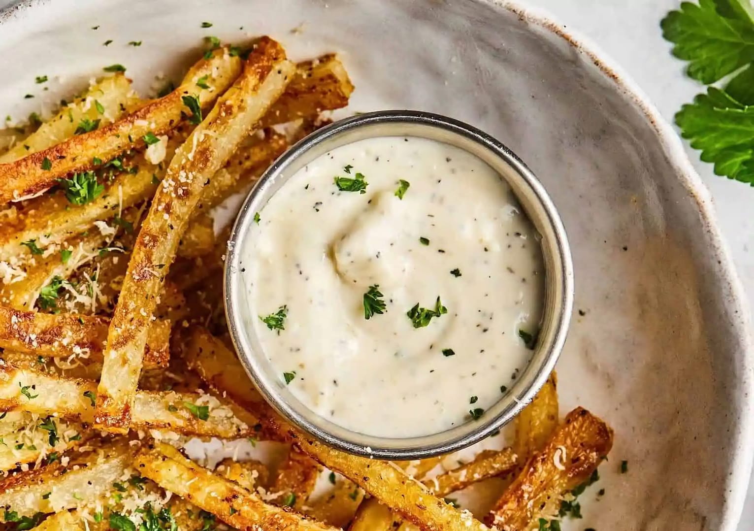 طريقة تحضير صوص Truffle Aioli